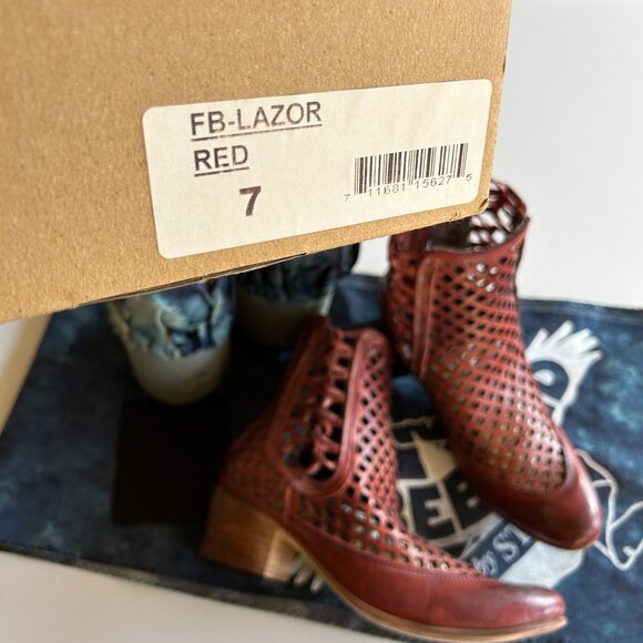 Freebird Lazor Red Leather Cut Out Ankle Booties Western Boots Size 7 with Box - Picture 2 of 10